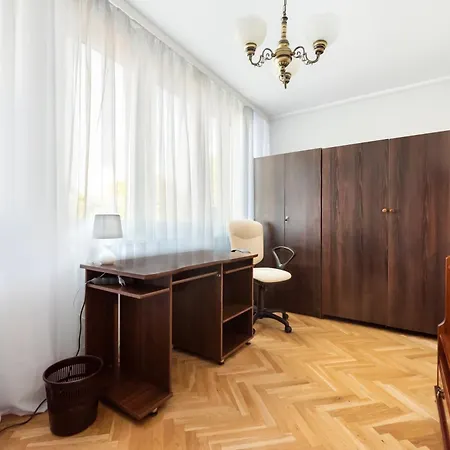 Metro Zacisze Fausta House With Garden By Bookinghost Apartamento