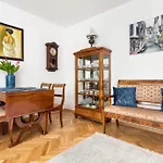 Metro Zacisze Fausta House With Garden By Bookinghost *