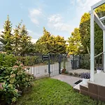 Metro Zacisze Fausta House With Garden By Bookinghost Varsovia