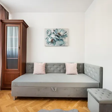 Metro Zacisze Fausta House With Garden *