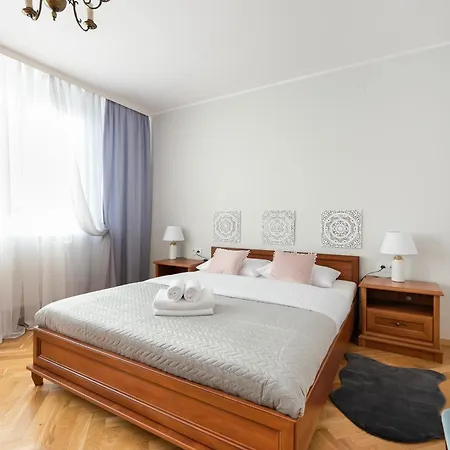 Metro Zacisze Fausta House With Garden Apartment