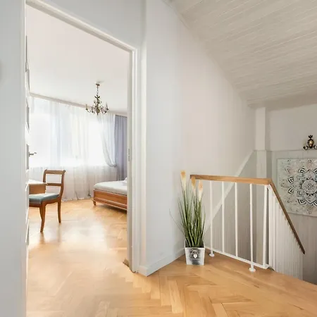 Metro Zacisze Fausta House With Garden *
