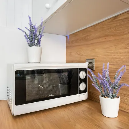 Metro Zacisze Fausta House With Garden