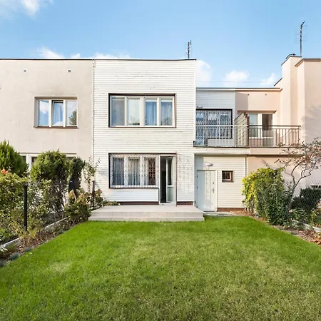 Metro Zacisze Fausta House With Garden By Bookinghost * Варшава